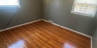 12731 W Parkway Street Gallery 29