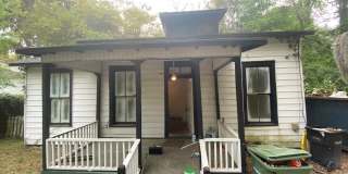 Single Family Home on 1.5 acres Gallery 1