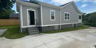 Newly Renovated Spacious 3 Bedroom w/ Full Appliance Package Gallery 10