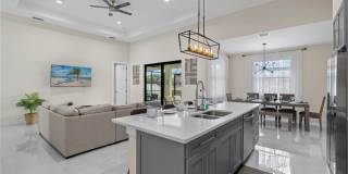 1137 SW 18th Court Gallery 8