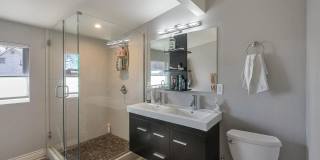 4BD, 3BA Home Walking Distance to RiNo Gallery 10