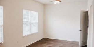 Coronet Way Gallery 13