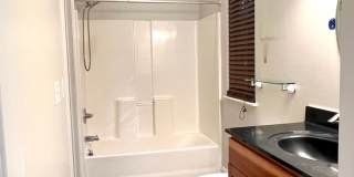 Wonderful bungalow in the 5 Points area. Close to Downtown Asheville! Working Solar for Electric! Gallery 10