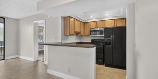 724 EXECUTIVE CENTER Drive Gallery 1