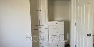 4081 Rivermist Lane North Gallery 25