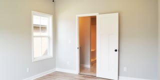 1430 Village Loop Gallery 6