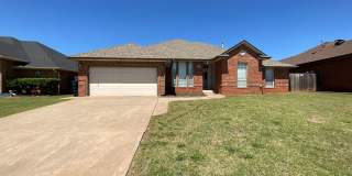 4 Bed, 2.5 Bath Brick home with 2 car garage Gallery 1