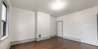 Available AUGUST 2026 - MAGNIFICENT MT. WASHINGTON 5 BEDROOM MASTERPIECE OF A HOME! PRIME LOCATION WITH A GARAGE, CENTRAL AIR AND IN-UNIT LAUNDRY!!! Gallery 25