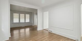 4 bedroom large home Gallery 6