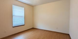 Spacious 3 Bed + Study | Fireplace, Covered Patio & Fully Fenced Backyard Gallery 10