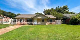 2372 Ashland Drive Gallery 1