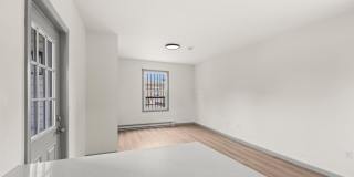 531 WALTON STREET Gallery 11