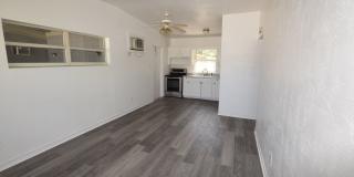 2 Bedroom 1Bath Duplex For Rent at 104 W Lancaster Road Orlando, FL 32824 Gallery 9