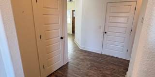 BEAUTIFUL HOME IN GREAT LOCATION! Gallery 15