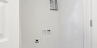 1 Bedroom home with Garage! Gallery 19