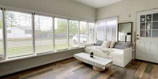 Stunning 3 bedroom, 2 bath home AVAILABLE NOW! Gallery 14