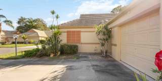 Beautiful Must See!! 3/2 Plus Sunroom & Garage!!  Gated Community!! Gallery 4