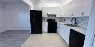 801 SW 133rd Terrace Gallery 3