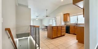 Bright and Spacious Home in Draper, UT! Gallery 1