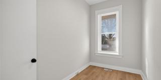 2223 Benton Terrace Gallery 16