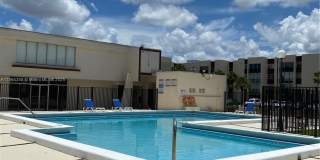 9441 SW 4th St Gallery 1