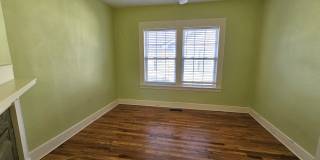 23 McAdoo Avenue Gallery 18
