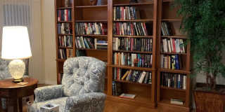 Spectacular Fully Furnished SEASONAL Home with Golf Course views and pool* Gallery 6