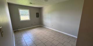 105 Grogan Circle Gallery 1
