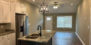 Country Living with Modern Comforts- 3 Bedroom, 2 Bathroom Gallery 6