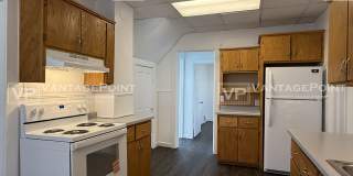 131 South Ashland Avenue - Lower Gallery 4