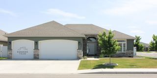 3 Bedroom, 2 Bath + Office Home in Kennewick Gallery 1