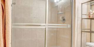 5715 FAIRWAY PARK Drive Gallery 22