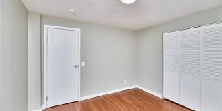 5500 Pershing Avenue Gallery 30