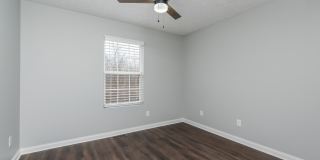 3853 Boston Road - 1 Gallery 18