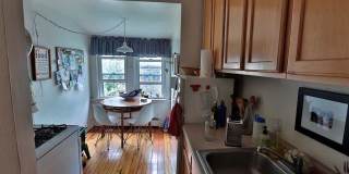 128-130 128-130 Gallery 1