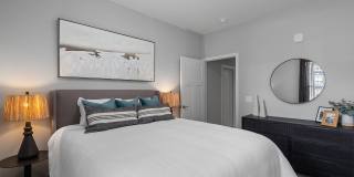 Shoreline Flats Gallery 27