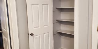 177 W Parmenter St Gallery 4