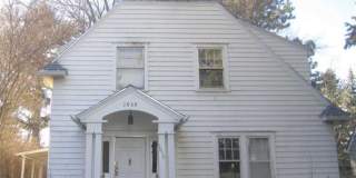 1035 Ne Monroe St Gallery 1