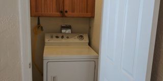 Renovated 4 bedroom House on the South Side Flats!! Gallery 4