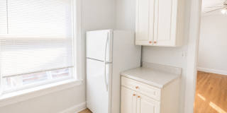 446 W Arlington Pl Gallery 3