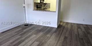 10049 Winding Lake Rd Gallery 1