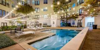 5 Mockingbird Gallery 56