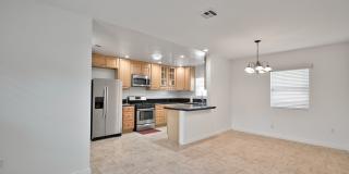 Spacious 4 Bedroom Home with A/C Spacious 4 Bedroom Home with A/C Gallery 8