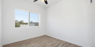 BRAND NEW! Gallery 16