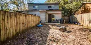1816 SEAY Court Gallery 15