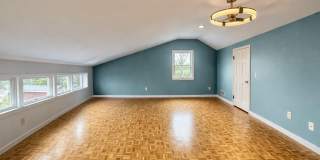 205 Pine Avenue Gallery 19