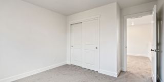 4 bedroom home in desirable neighborhood Gallery 22