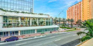 2924 Collins Ave Gallery 1