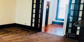 244 N Washington St Gallery 6