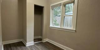 1124 Minnehaha Ave. E, 1 Gallery 5
